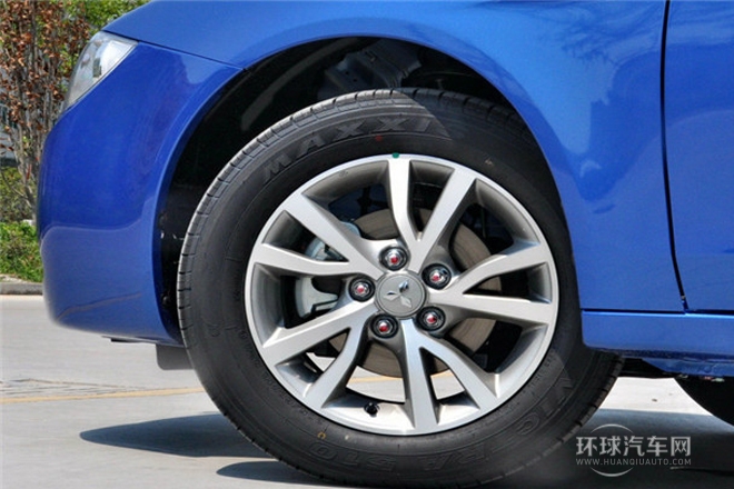 2013款 1.8L 手动舒适型 国V