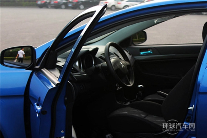 2013款 1.8L 手动舒适型 国V