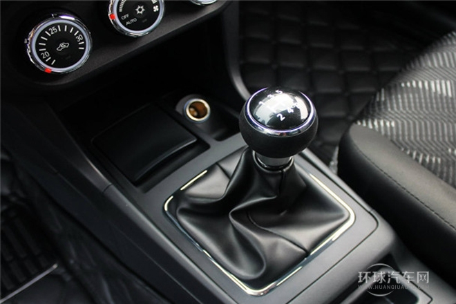 2013款 1.8L 手动舒适型 国V