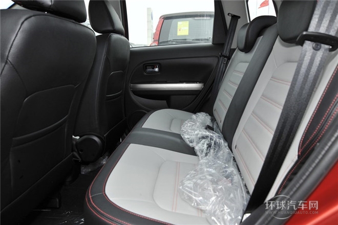 2014款 1.5L 两驱精英型