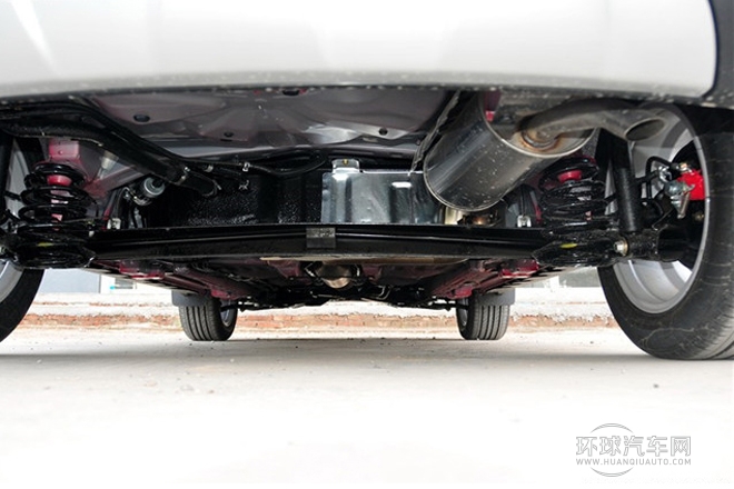 2012款 1.5L 两驱舒适型