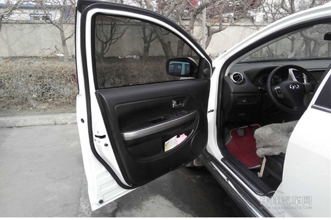 2012款 1.5L 两驱豪华型