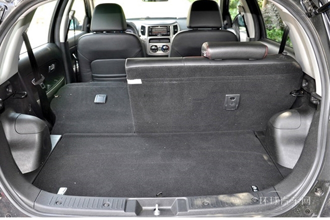2012款 1.5L 两驱豪华型
