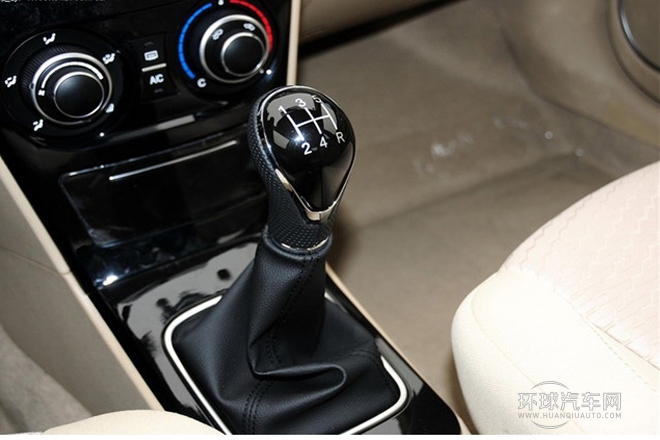 2013款 新视界版 1.5L 手动时尚型