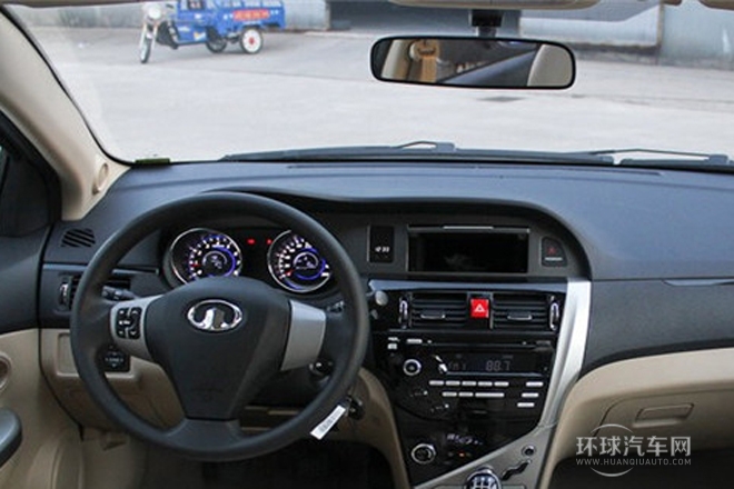 2013款 1.5L 手动豪华型