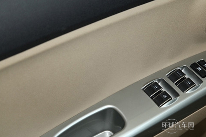2013款 1.5L CVT豪华型