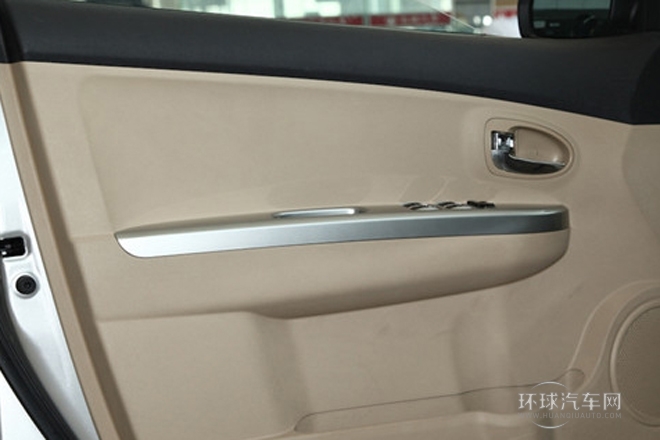 2013款 1.5L CVT豪华型
