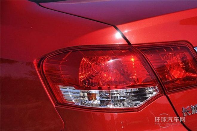 2013款 1.5L 手动精英型