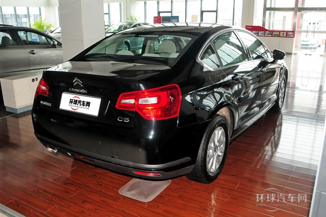 2014款 2.0L 自动尊悦型