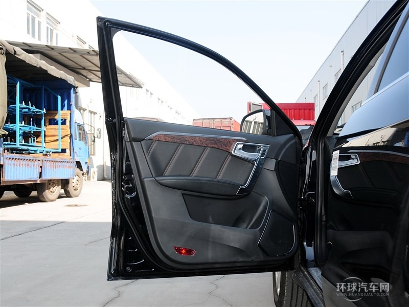 2014款 2.4L 自动两驱尊贵型