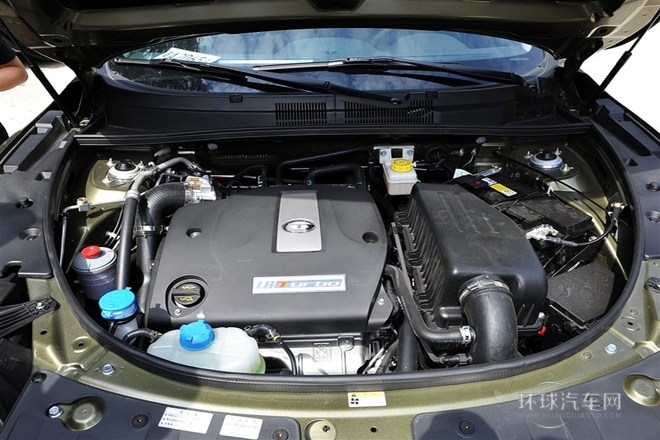 2015款 1.8T 自动两驱豪华版