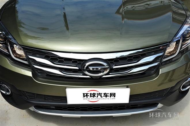 2015款 1.8T 自动两驱豪华版