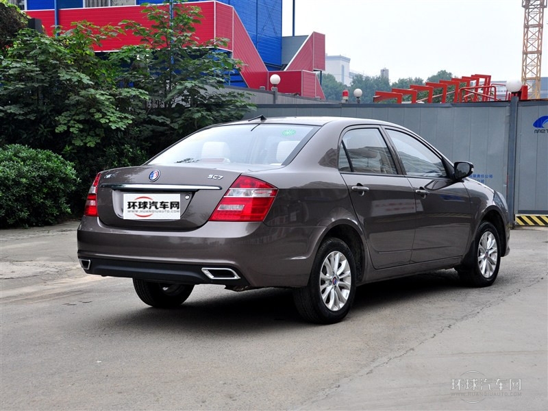 2014款 1.5L 手动超越型