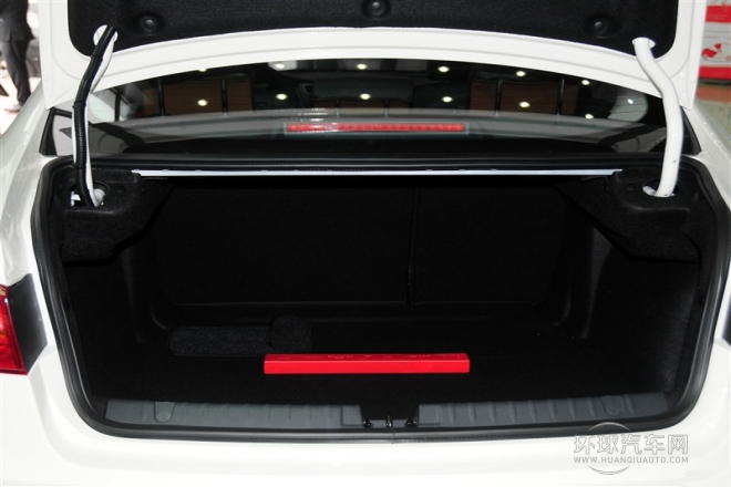 2014款 1.8T 自动豪华型