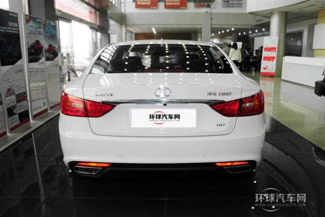 2014款 1.8T 自动豪华型