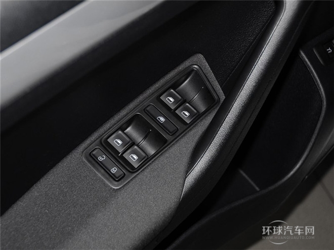 2015款 1.6L 手动舒适型