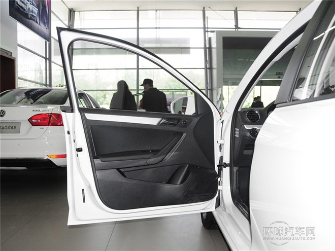 2015款 1.6L 手动舒适型