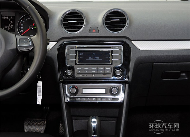 2015款 1.6L 自动豪华型