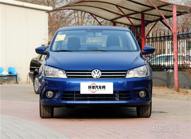 2015款 1.6L 自动豪华型
