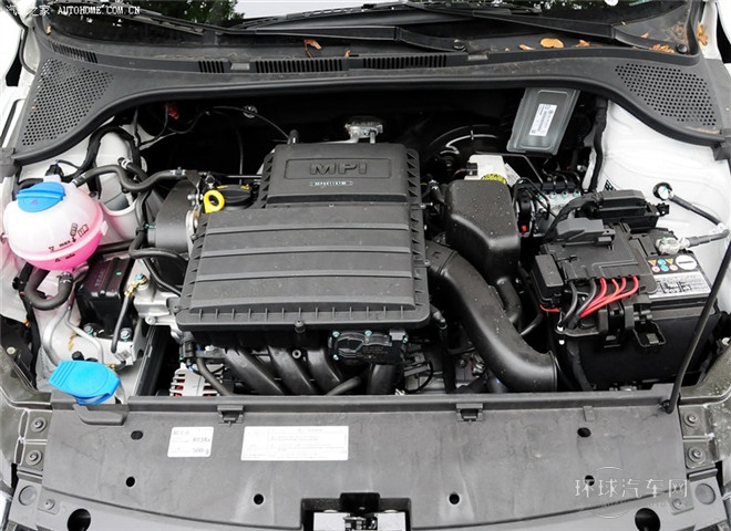 2015款 1.6L 自动舒适型