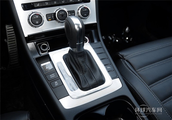 2015款 1.8TSI 尊贵型