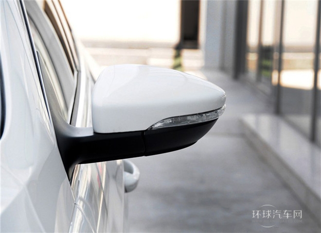 2015款 1.8TSI 尊贵型
