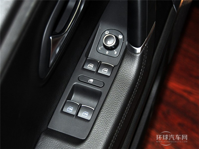 2015款 2.0TSI 豪华型