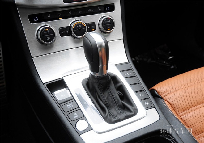 2015款 2.0TSI 至尊型