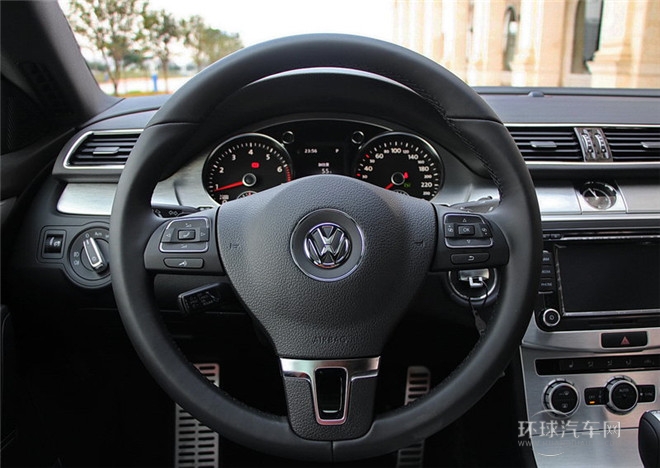 2015款 2.0TSI 尊贵型