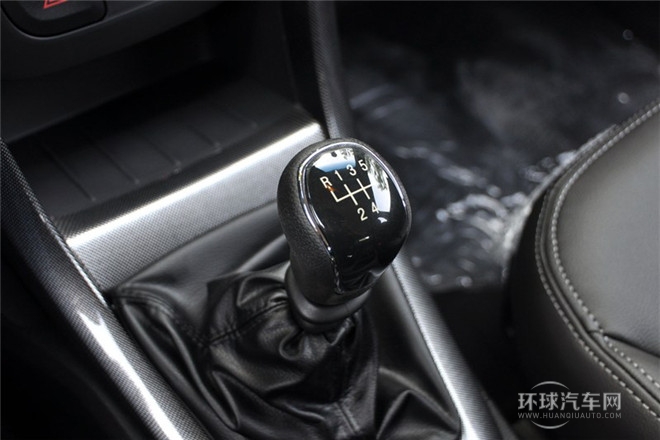 2014款 CROSS 1.5L 手动标准型