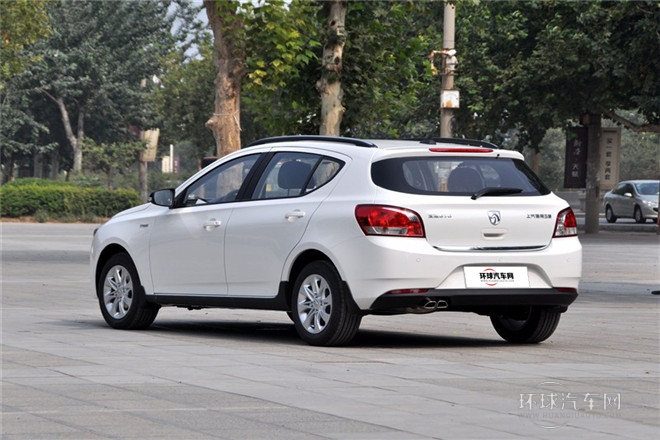 2014款 CROSS 1.5L 手动标准型