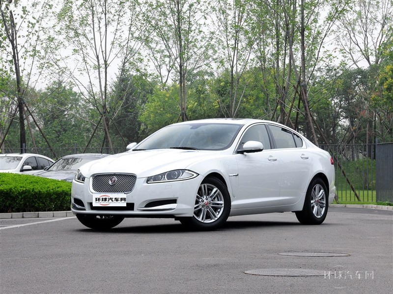 2015款XF 2.0T Sportbrake 风华版