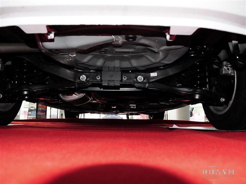 2015款 两厢 1.6AT精英型