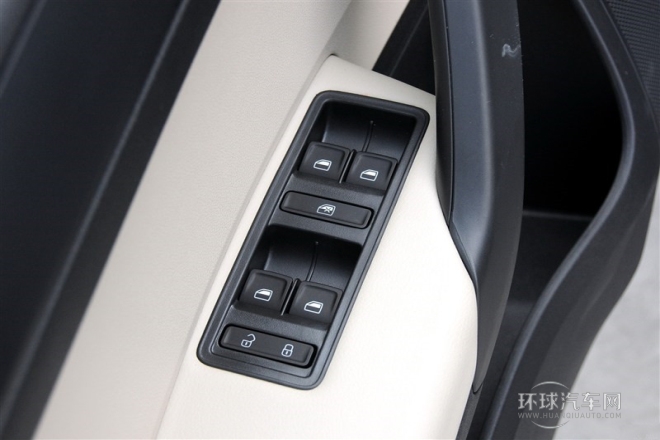 2015款 1.4L 手动智选型