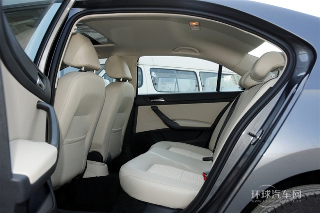 2015款 1.4L 手动智选型