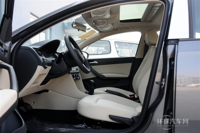 2015款 1.4L 手动智选型