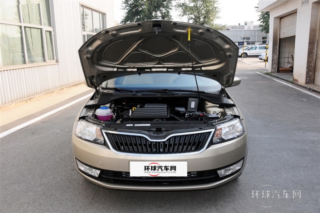 2015款 1.6L 手动智选型
