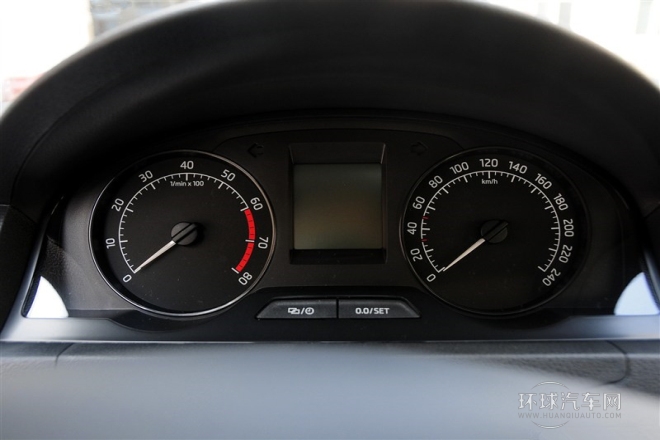 2015款 1.6L 手动智选型