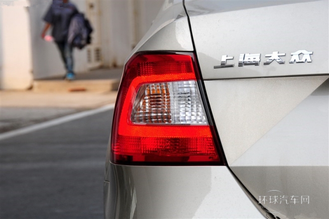 2015款 1.6L 手动智选型