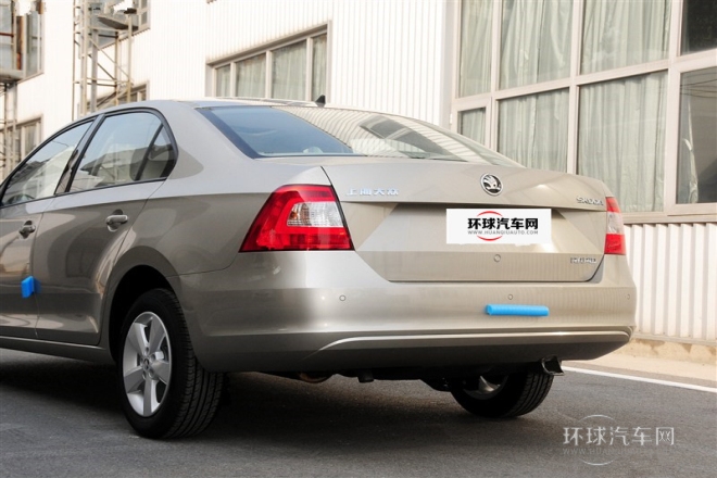 2015款 1.6L 手动智选型
