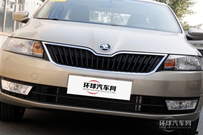 2015款 1.6L 手动智选型