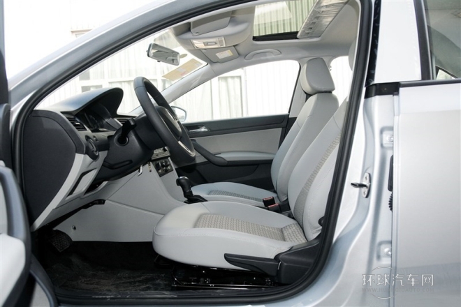 2015款 1.6L 自动智选型