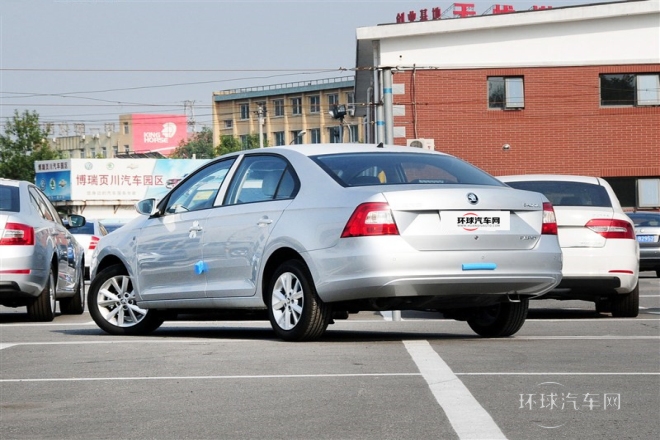 2015款 1.6L 自动智选型