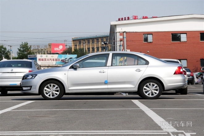 2015款 1.6L 自动智选型