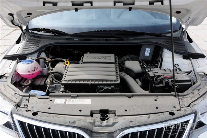 2015款 1.6L 手动优选型