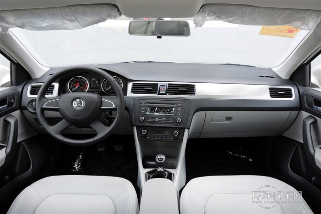 2015款 1.6L 手动优选型