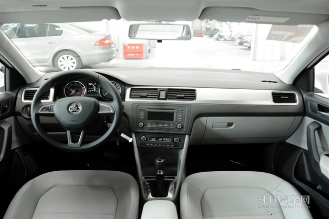 2015款 1.6L 自动优选型
