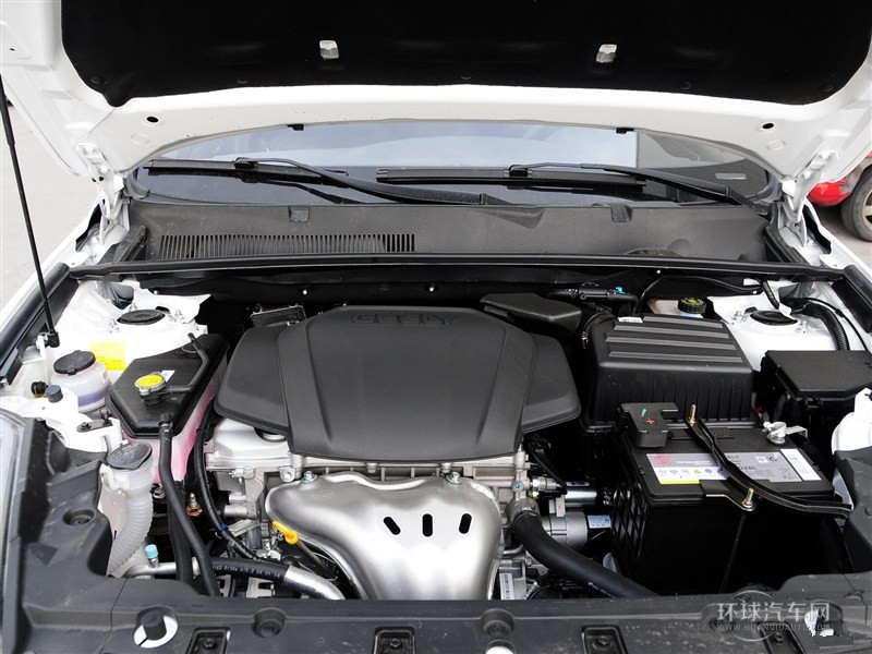 2015款 运动版 2.0L 自动尊享型