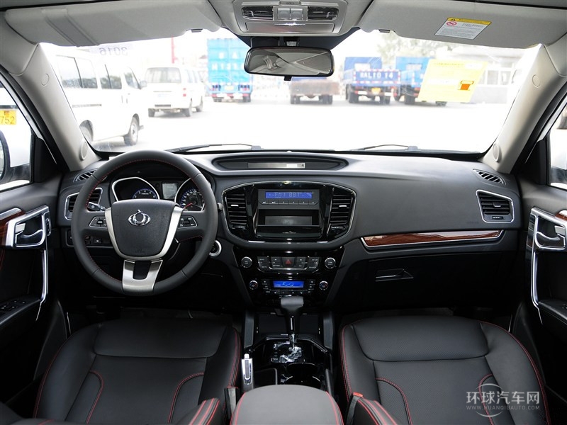 2015款 运动版 2.0L 自动尊享型