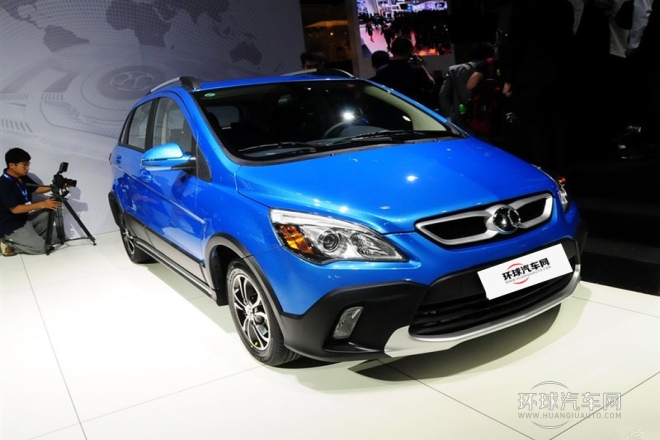 2015款 CROSS 1.5L 自动乐尚版